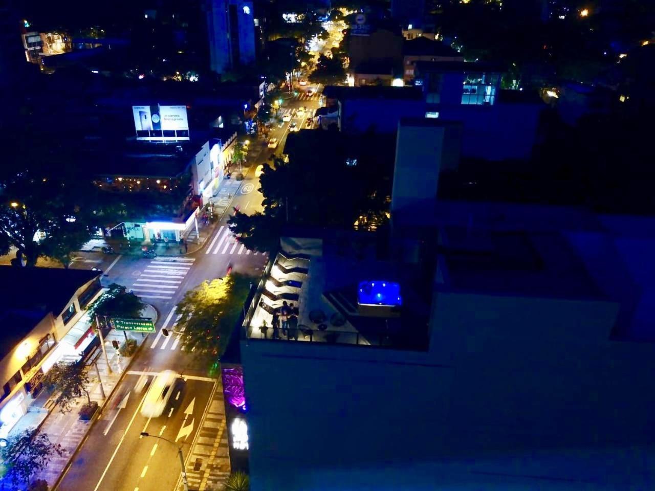 Hotel Dix Medellín Exteriör bild